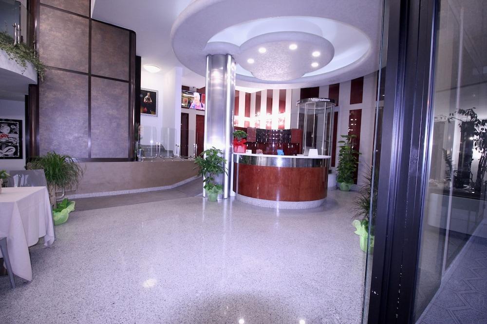 lobby