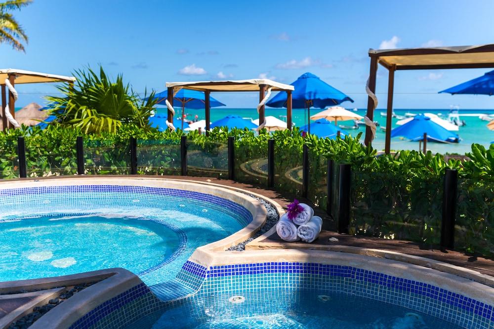swimming pool spa