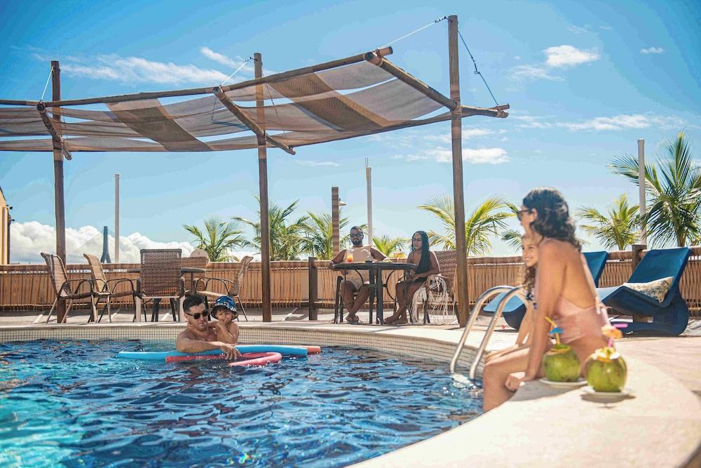 swimming pool spa