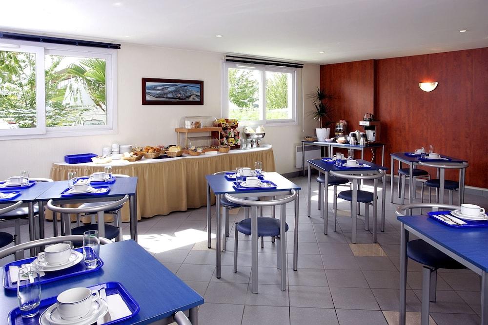 restaurant-cafeteria