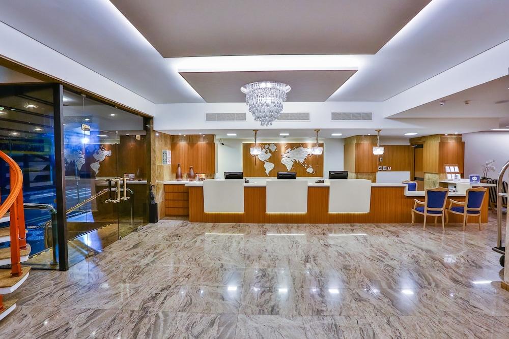 lobby