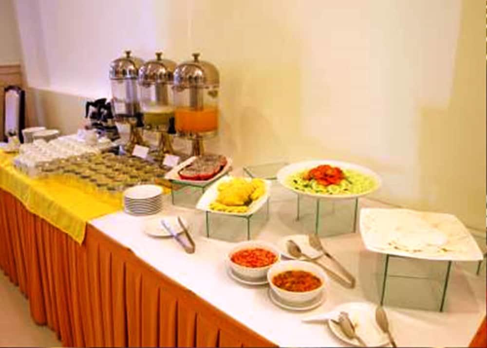 restaurant-cafeteria