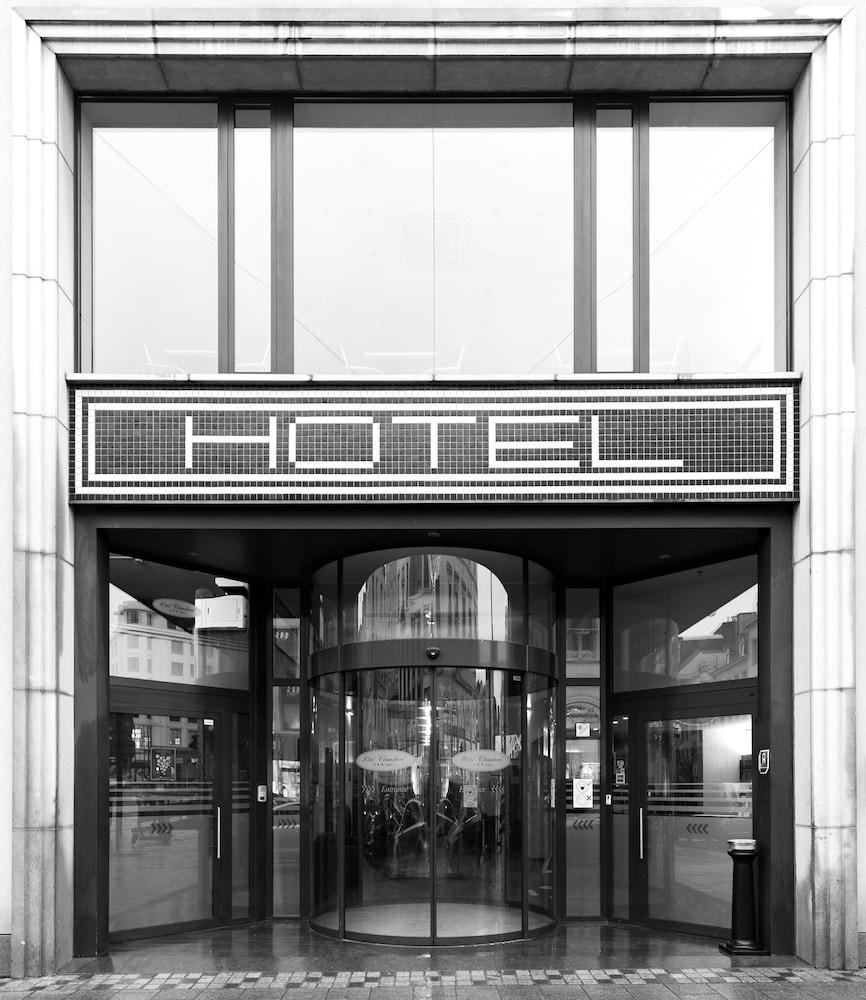hotel