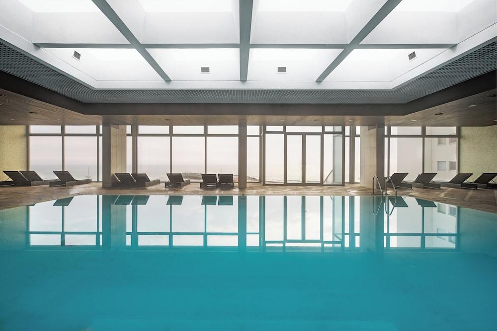swimming pool spa