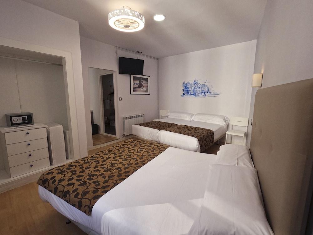 rooms