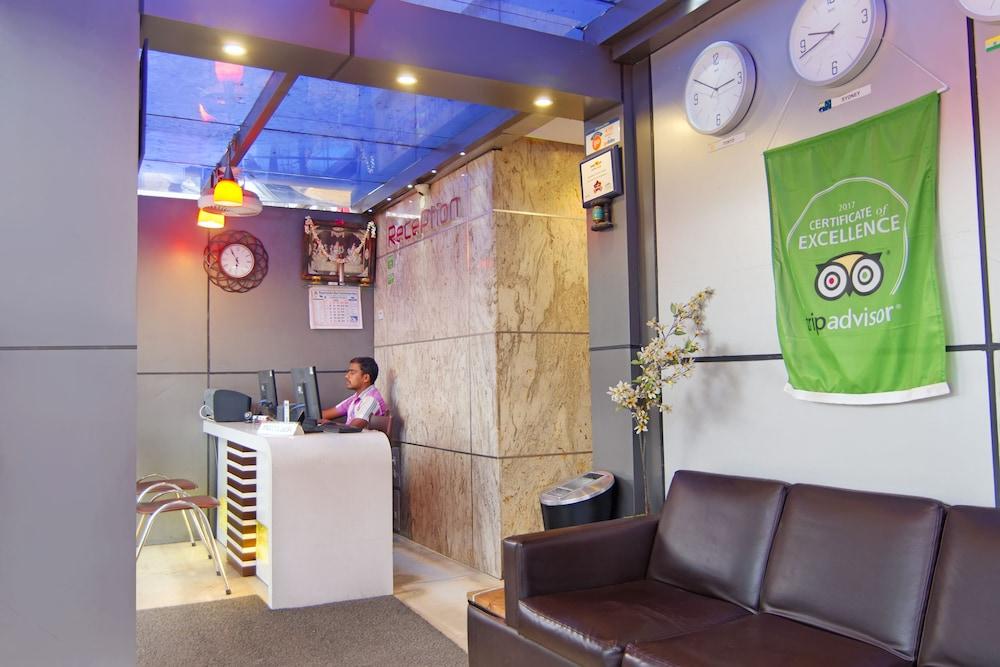 lounge