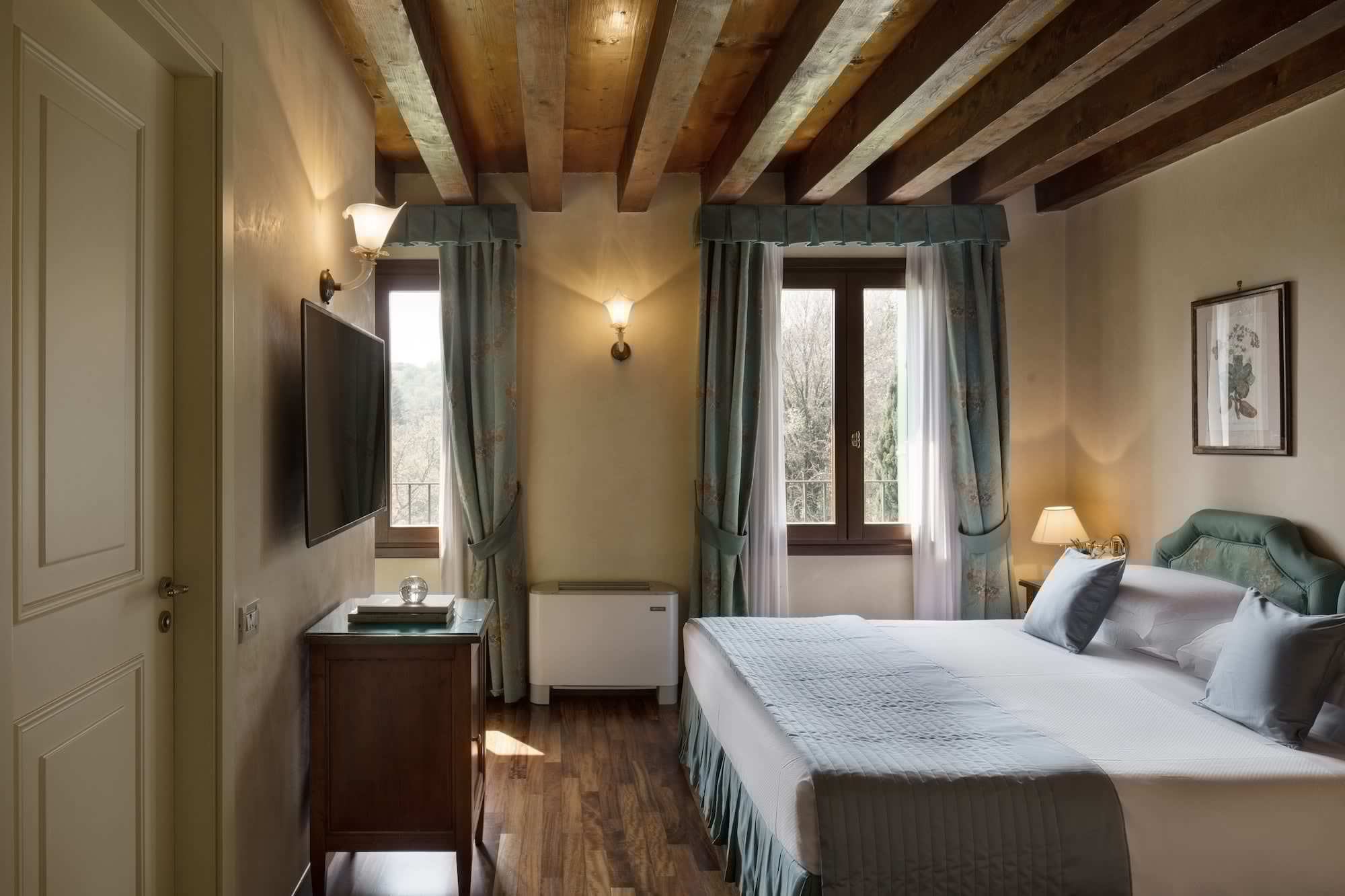 rooms