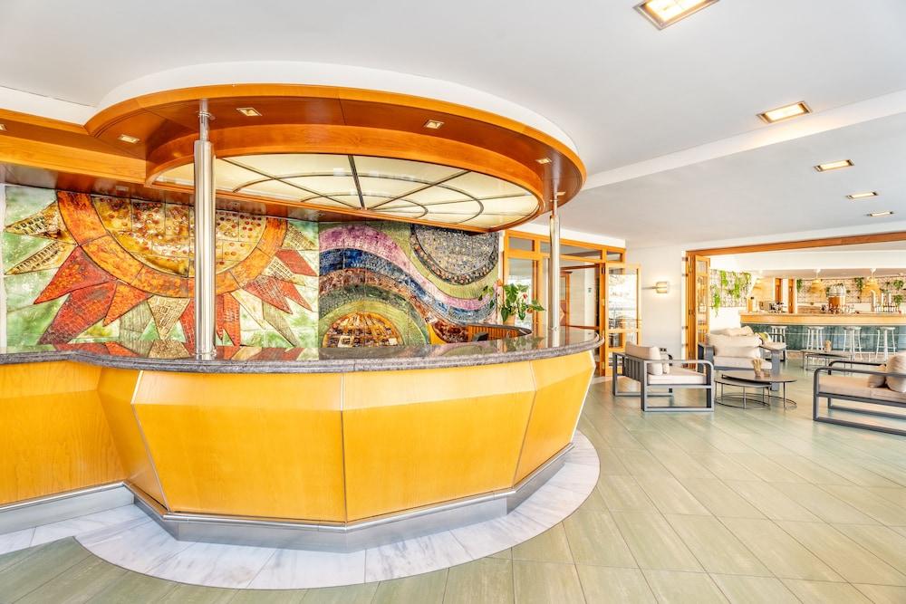 lobby