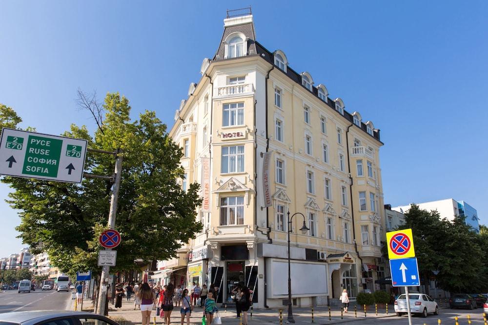 hotel