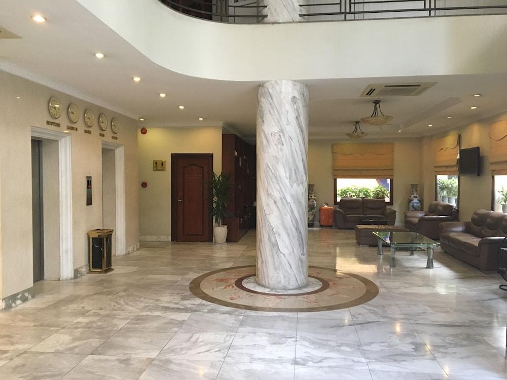 lobby