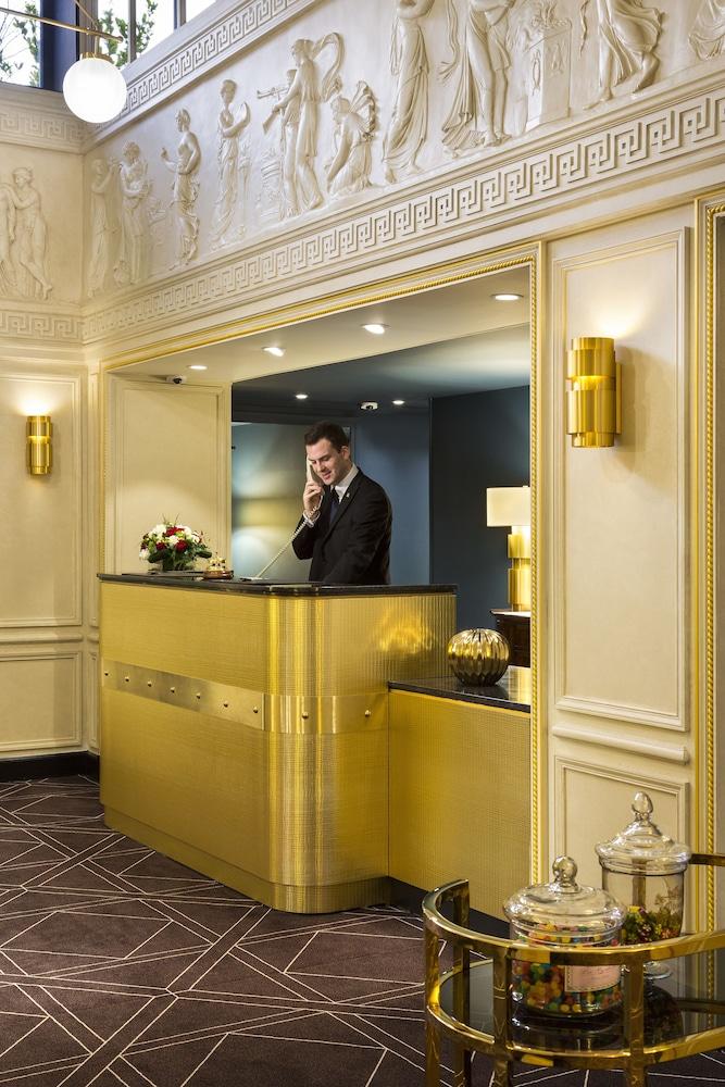 lobby