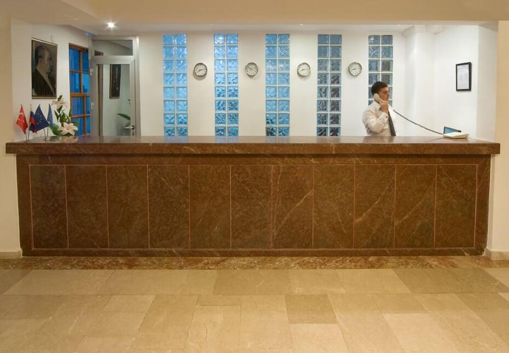 lobby