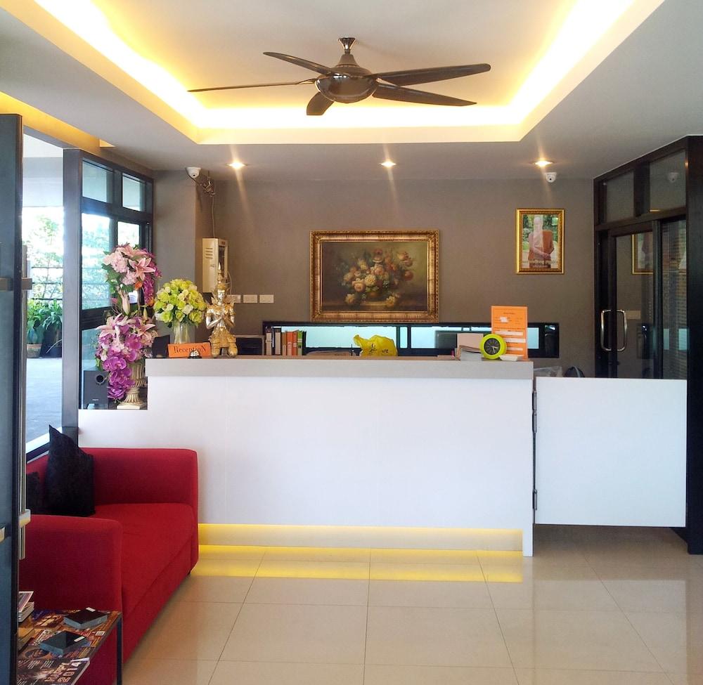 lobby