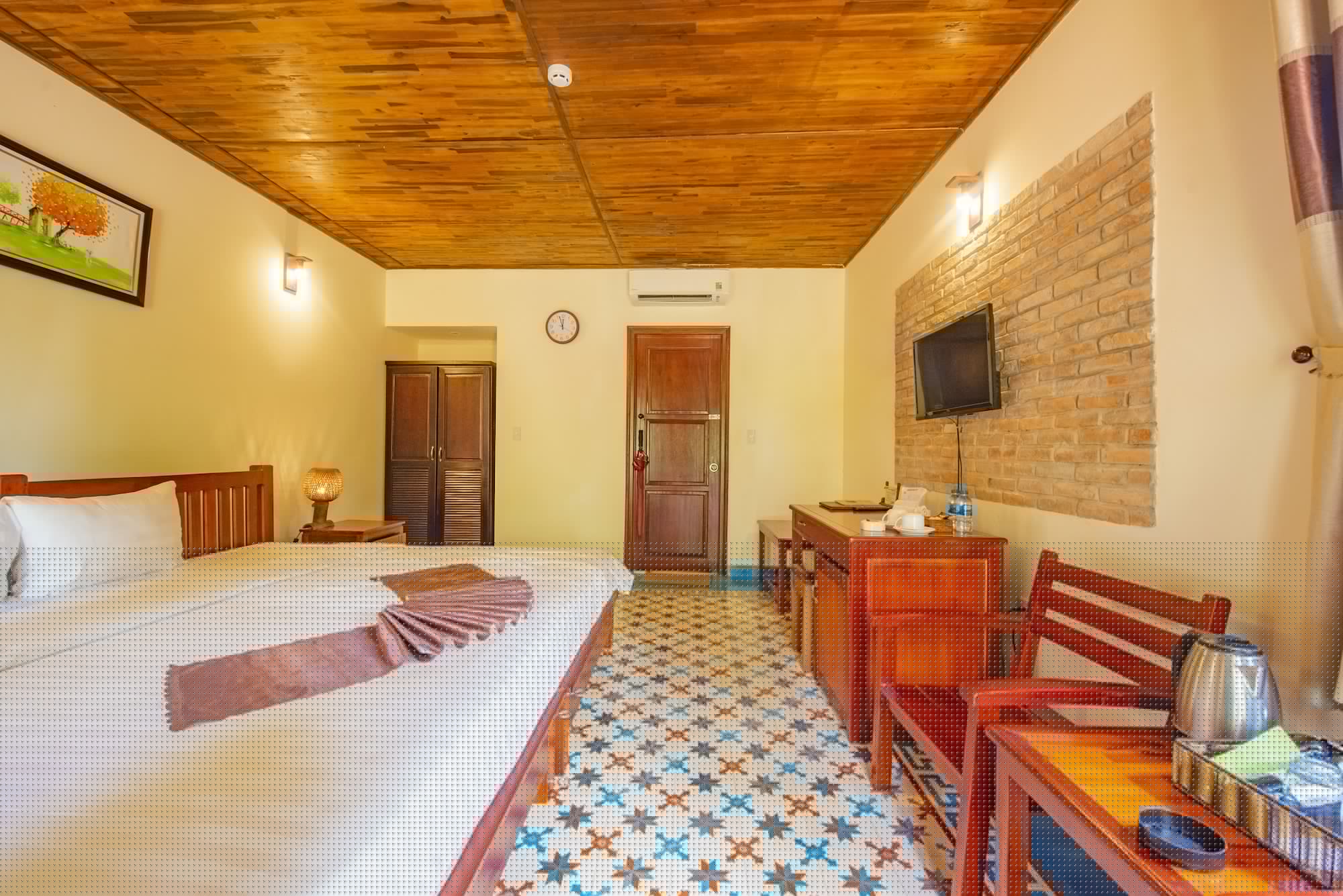 rooms