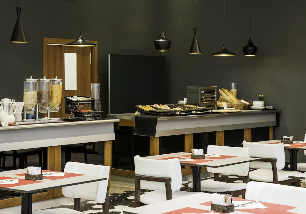 restaurant-cafeteria