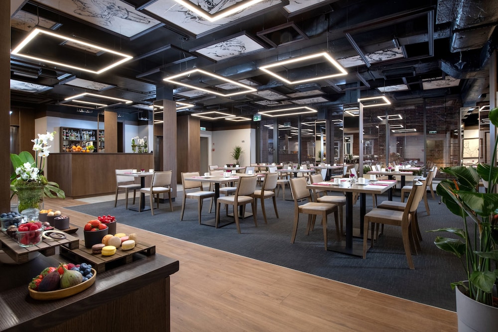 restaurant-cafeteria