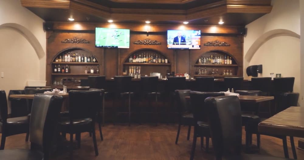 restaurant cafeteria