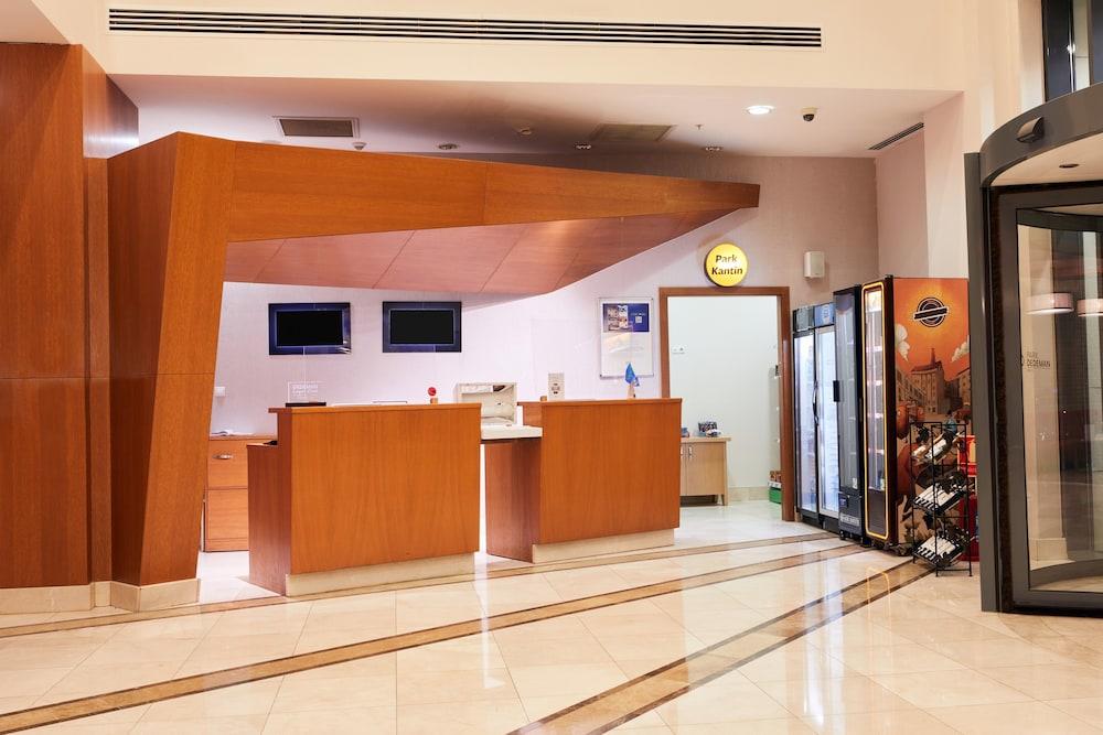 lobby