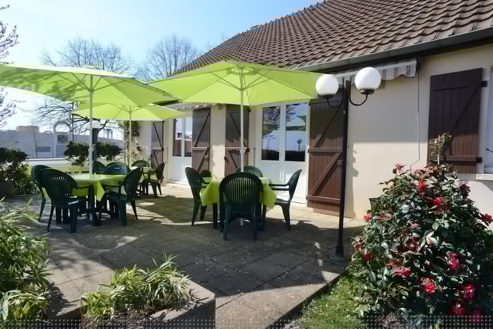 restaurant-cafeteria