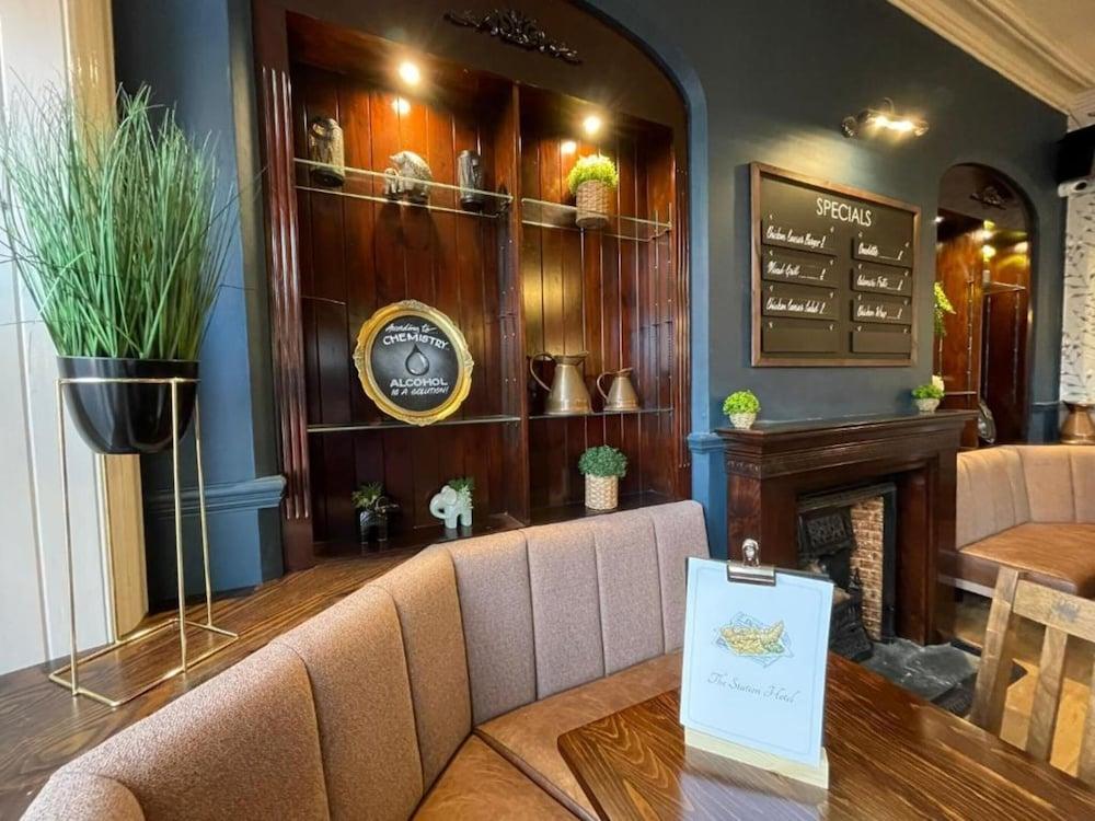lounge