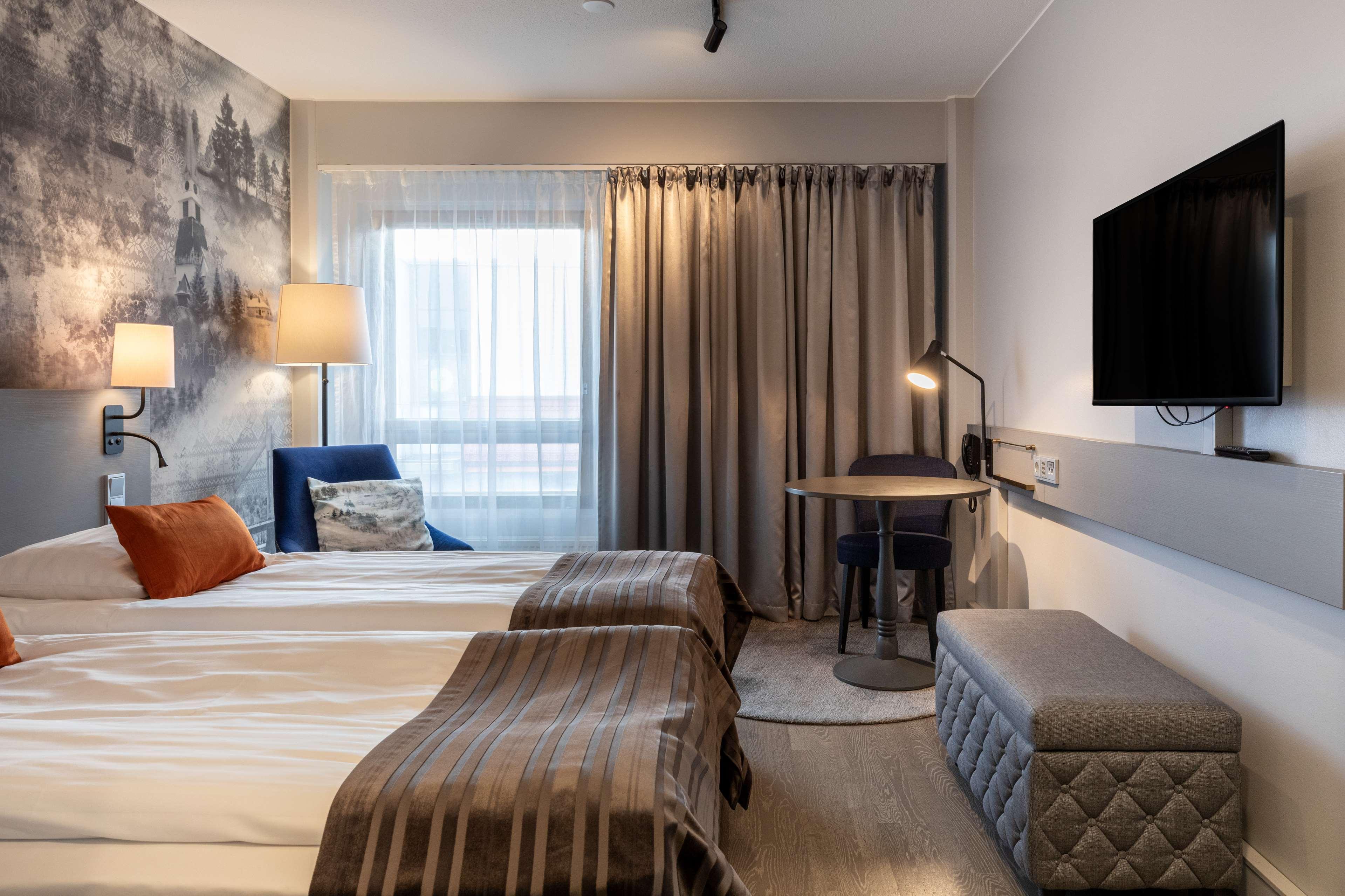 rooms