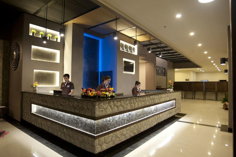 lobby
