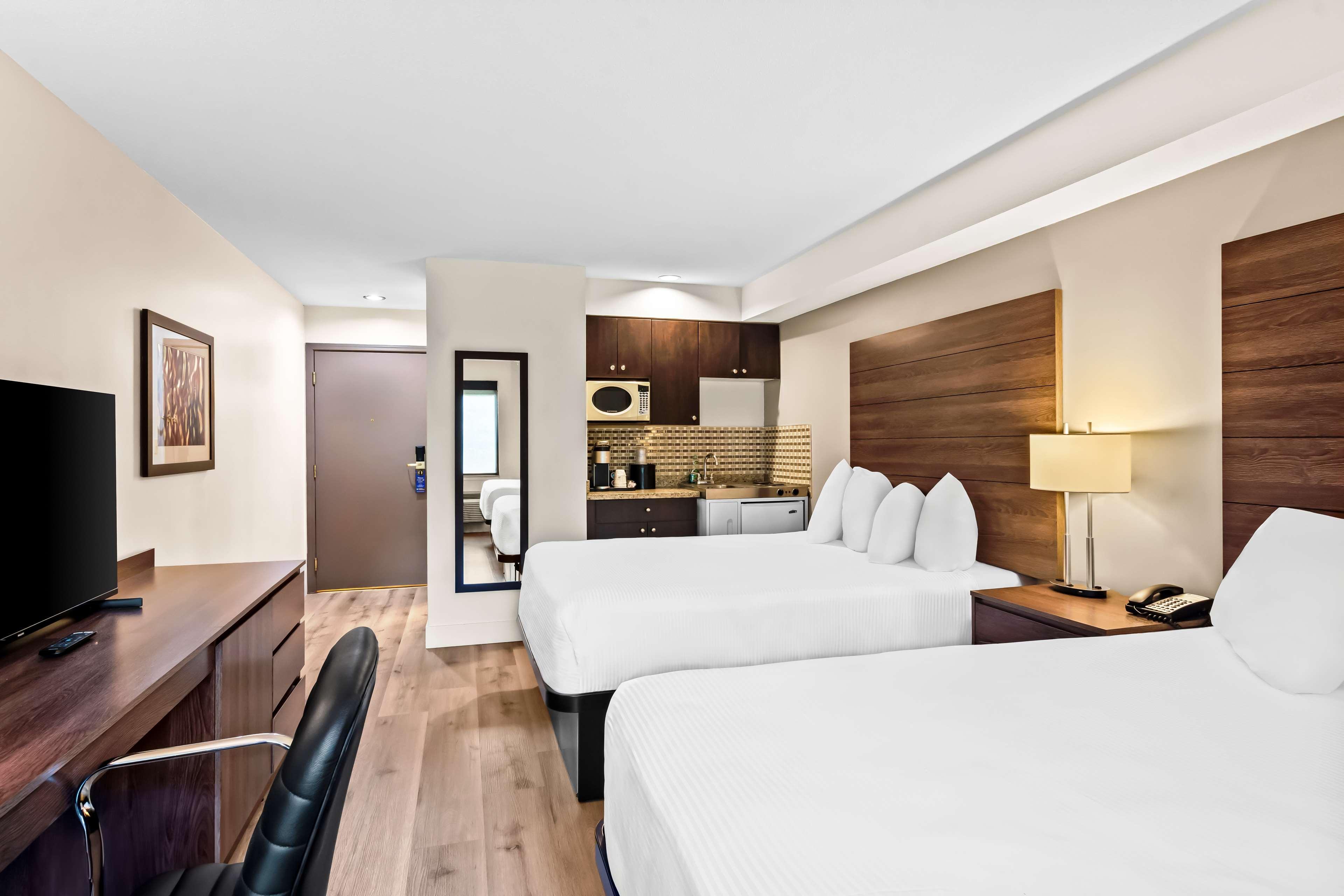 rooms