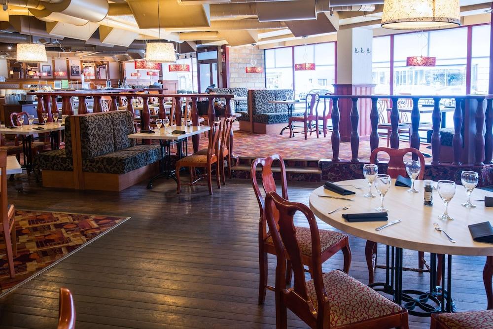 restaurant cafeteria