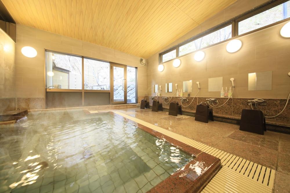 swimming pool spa