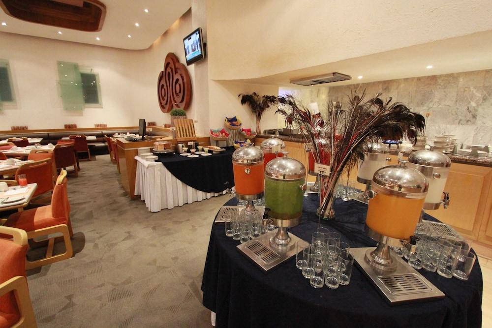 restaurant-cafeteria
