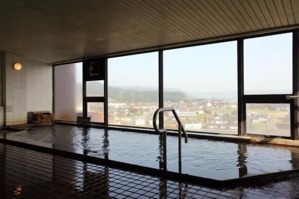 swimming pool spa