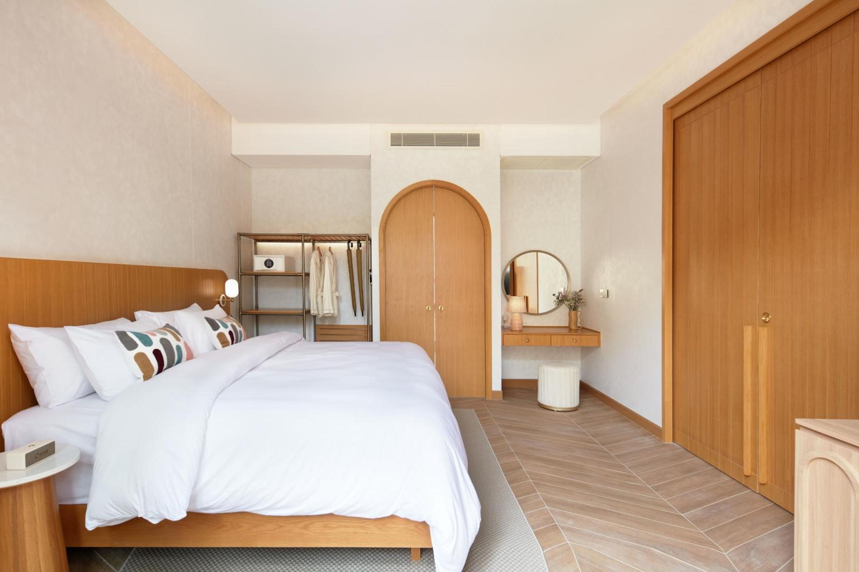 rooms