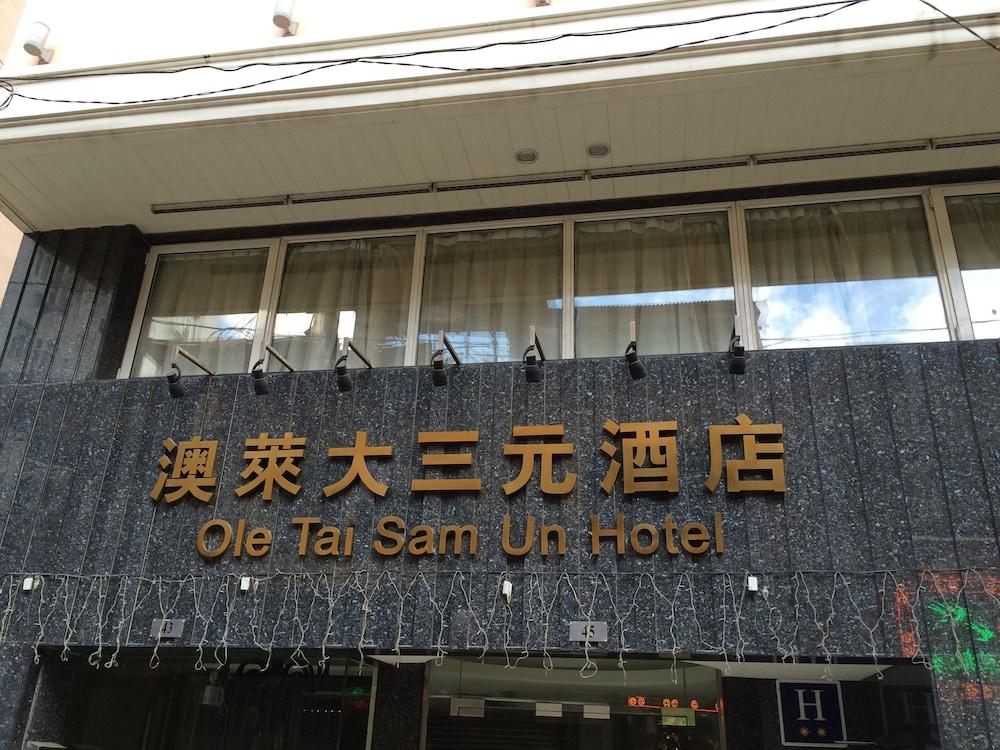hotel