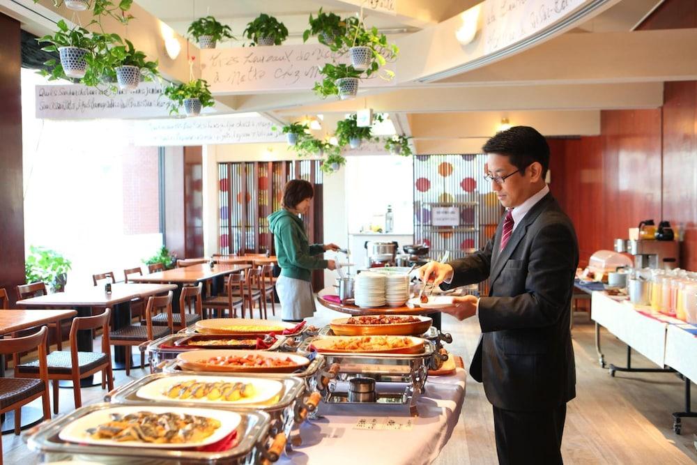 restaurant-cafeteria