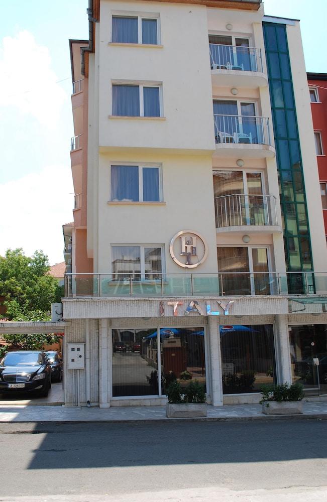 hotel