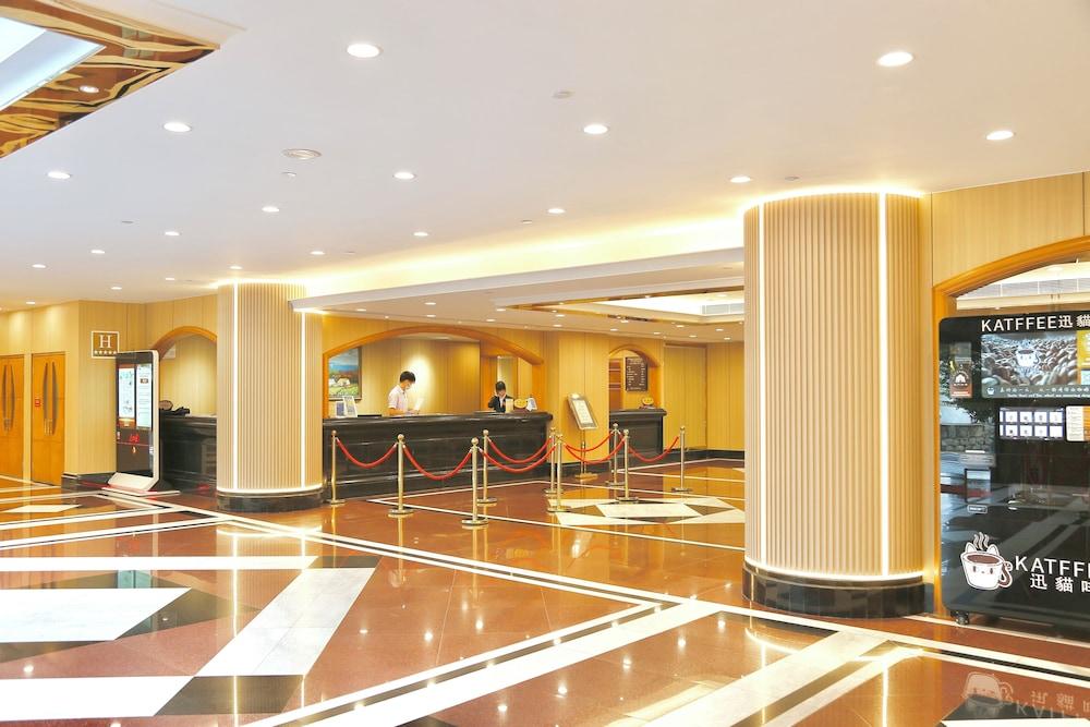 lobby