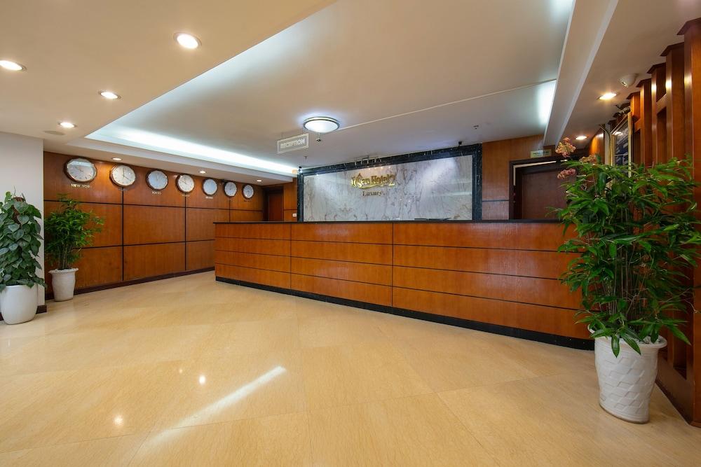 lobby