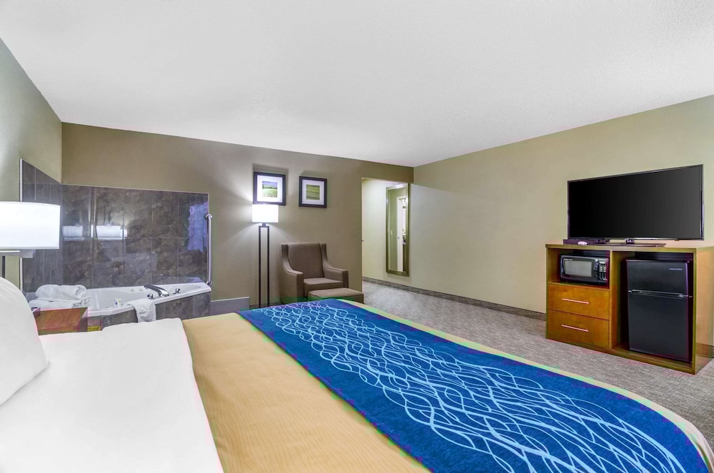 swimming pool spa
