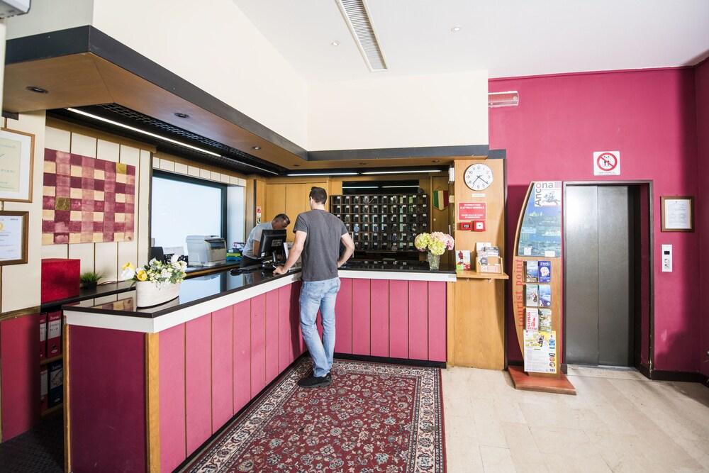 lobby