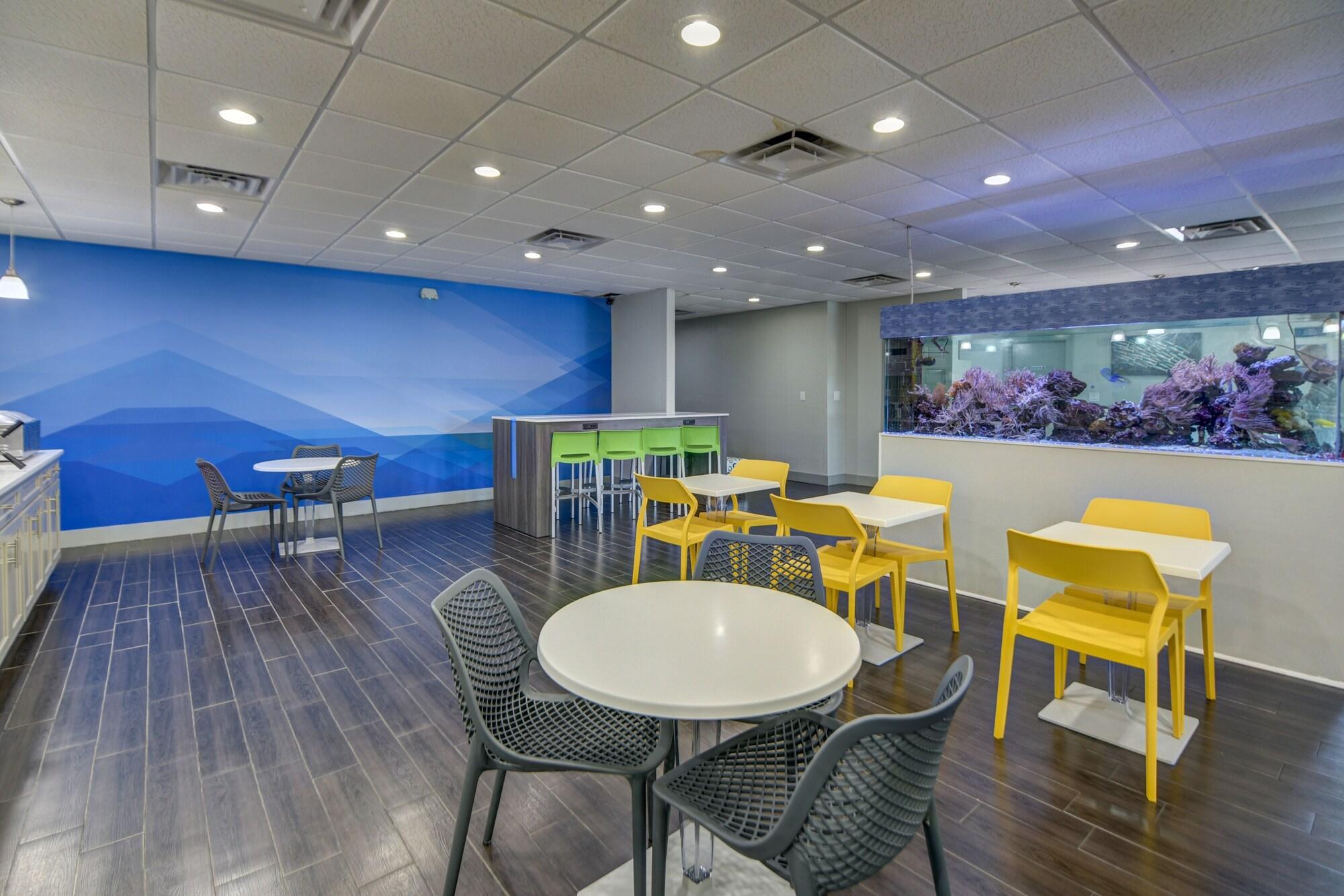 restaurant cafeteria