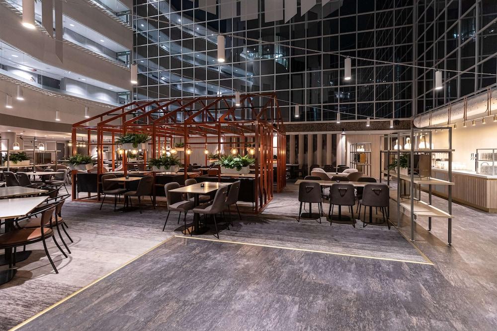 restaurant-cafeteria