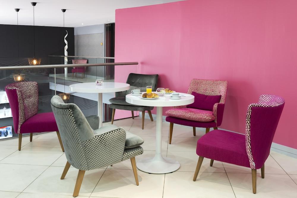 restaurant-cafeteria