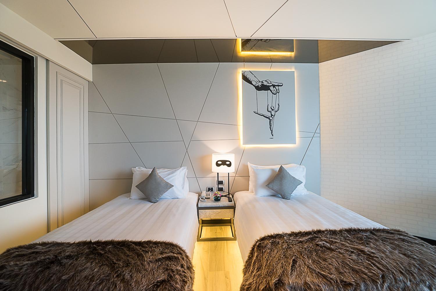 rooms