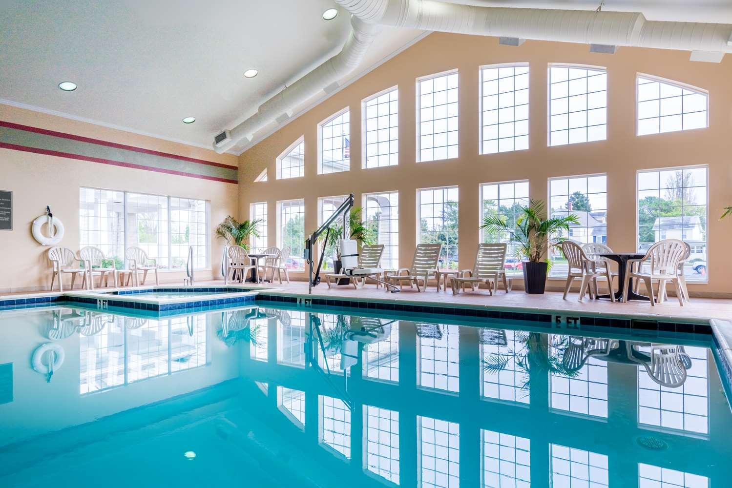 swimming pool spa