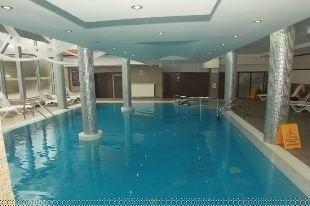 swimming pool spa