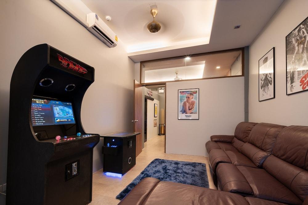 lounge