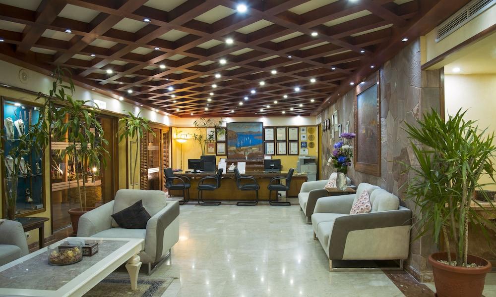 lobby