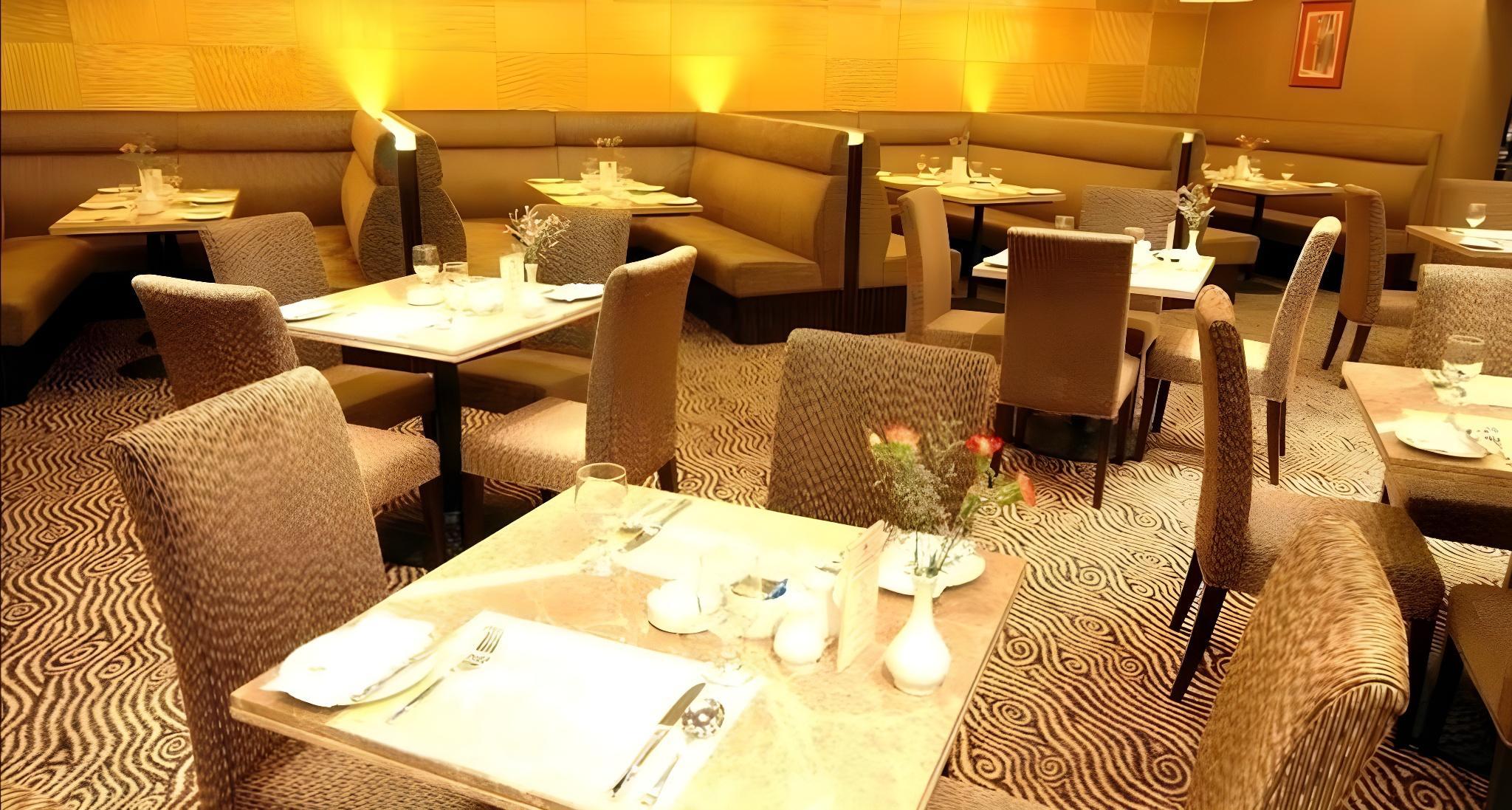 restaurant cafeteria