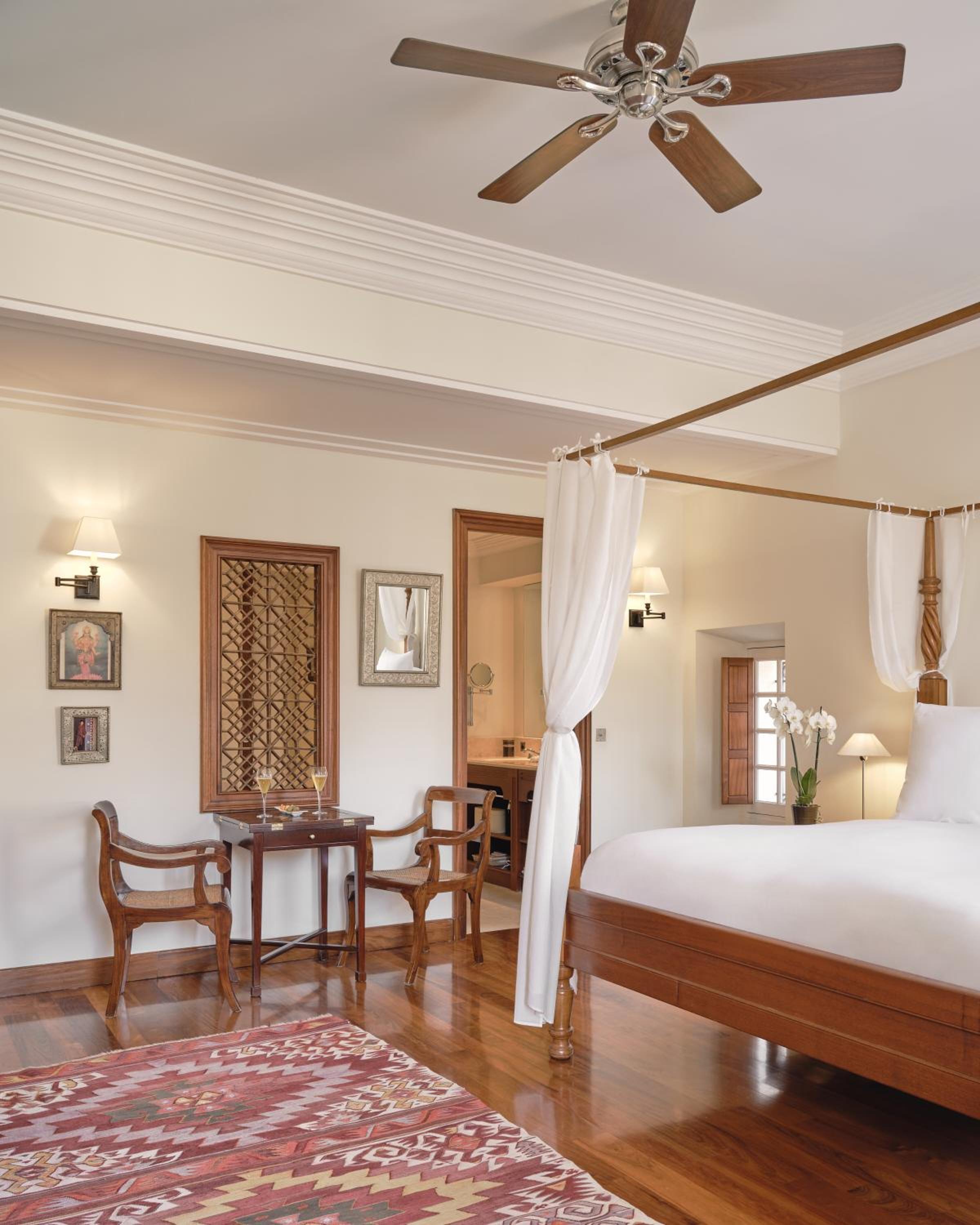 rooms