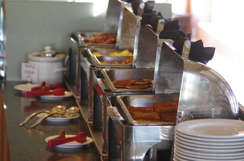 restaurant-cafeteria